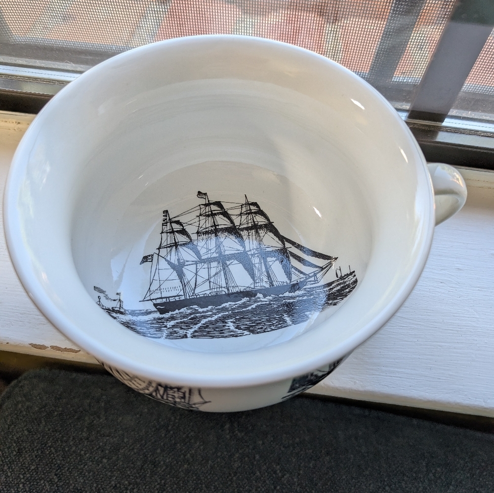 Portmeirionion Pottery "Sailing Ships" Stoke On Trent Vintage Handled Bowl - Picture 3 of 9